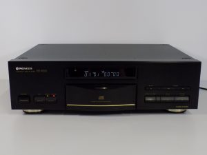Pioneer PD-9700 CD Player