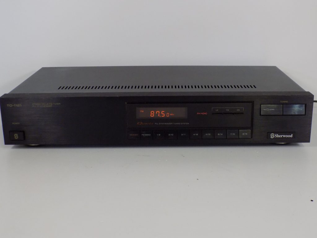 Sherwood TD-1121 Tuner