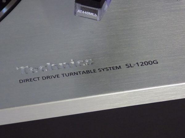 Technics SL-1200G Turntable