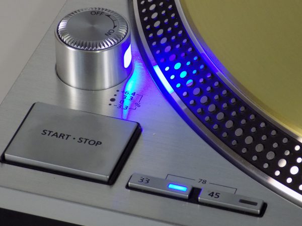 Technics SL-1200G Turntable