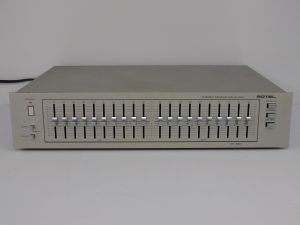 Rotel RE-860 Graphic Equaliser