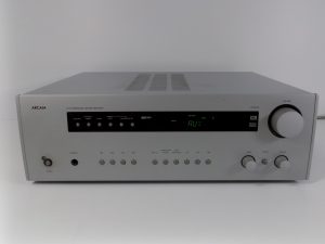 Arcam AVR200