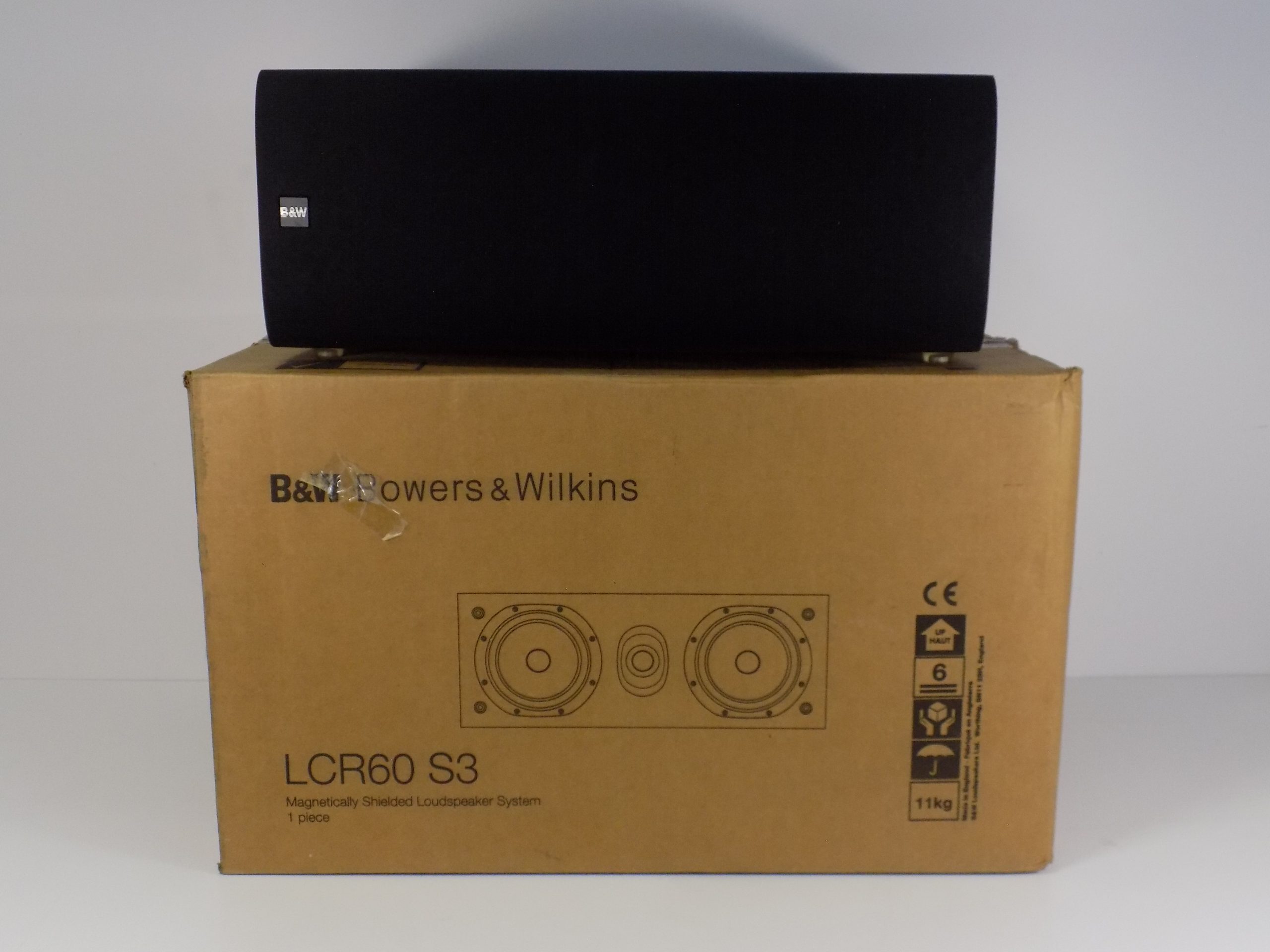 B&W LCR60 S3