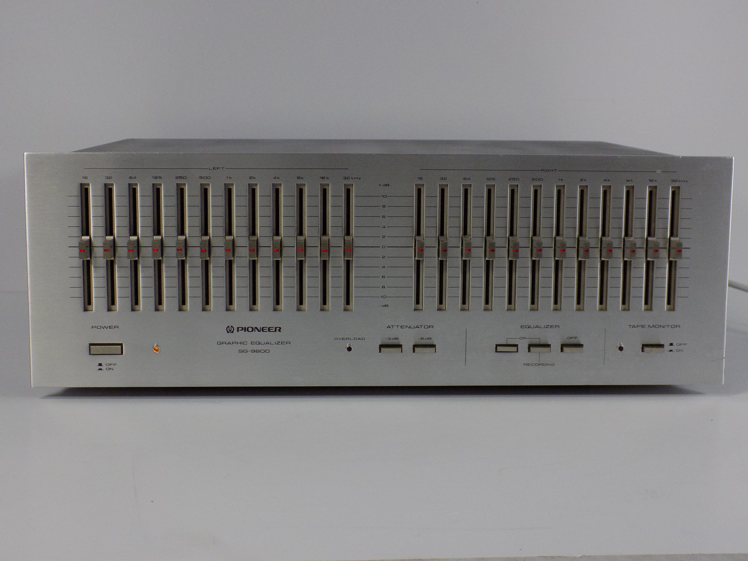 Pioneer SG-9800