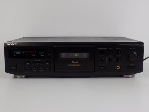 Sony TC-KE600S cassette deck
